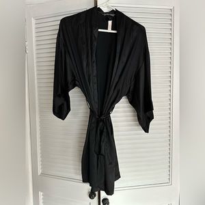 Brand new black Victoria’ Secret short, light weight robe